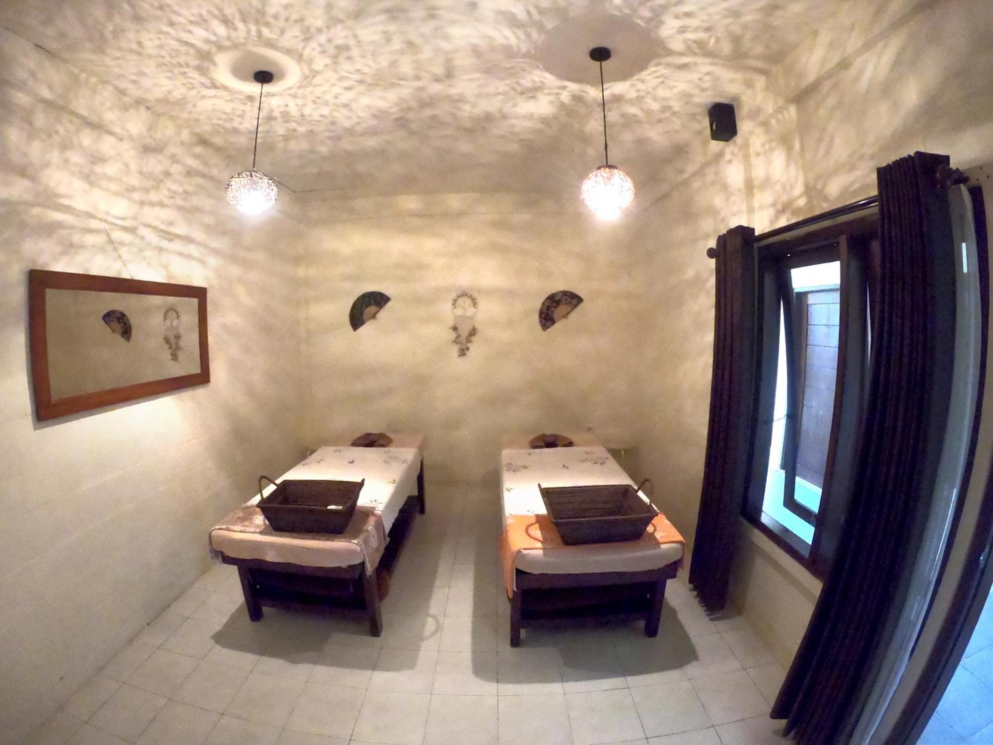 Bruga Villas Restaurant And Spa Selong Belanak Extérieur photo